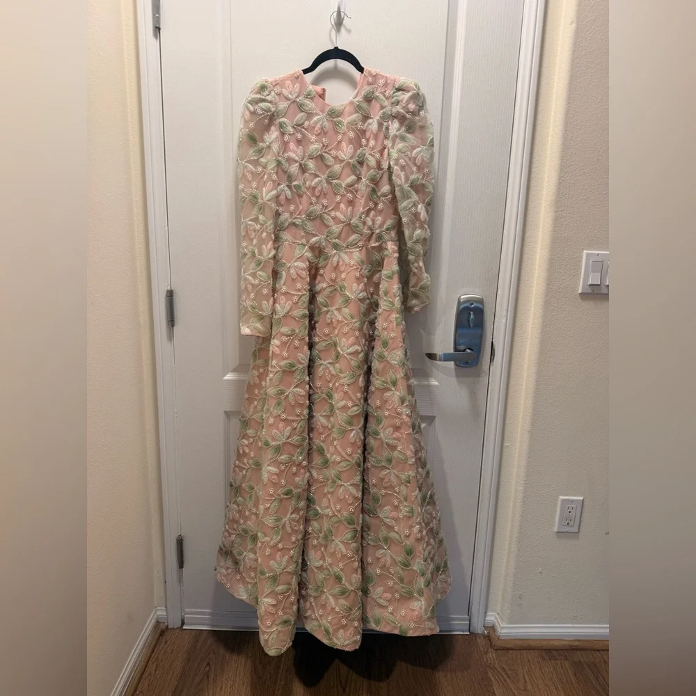 Helsi Tessa Long-Sleeve Appliqué A-Line Maxi Dress in Green NWOT - Picture 6 of 10